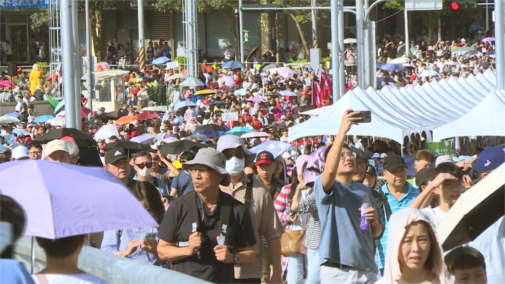 淡江大橋通車前週週有活動！　藝術季迎上萬人壓馬路