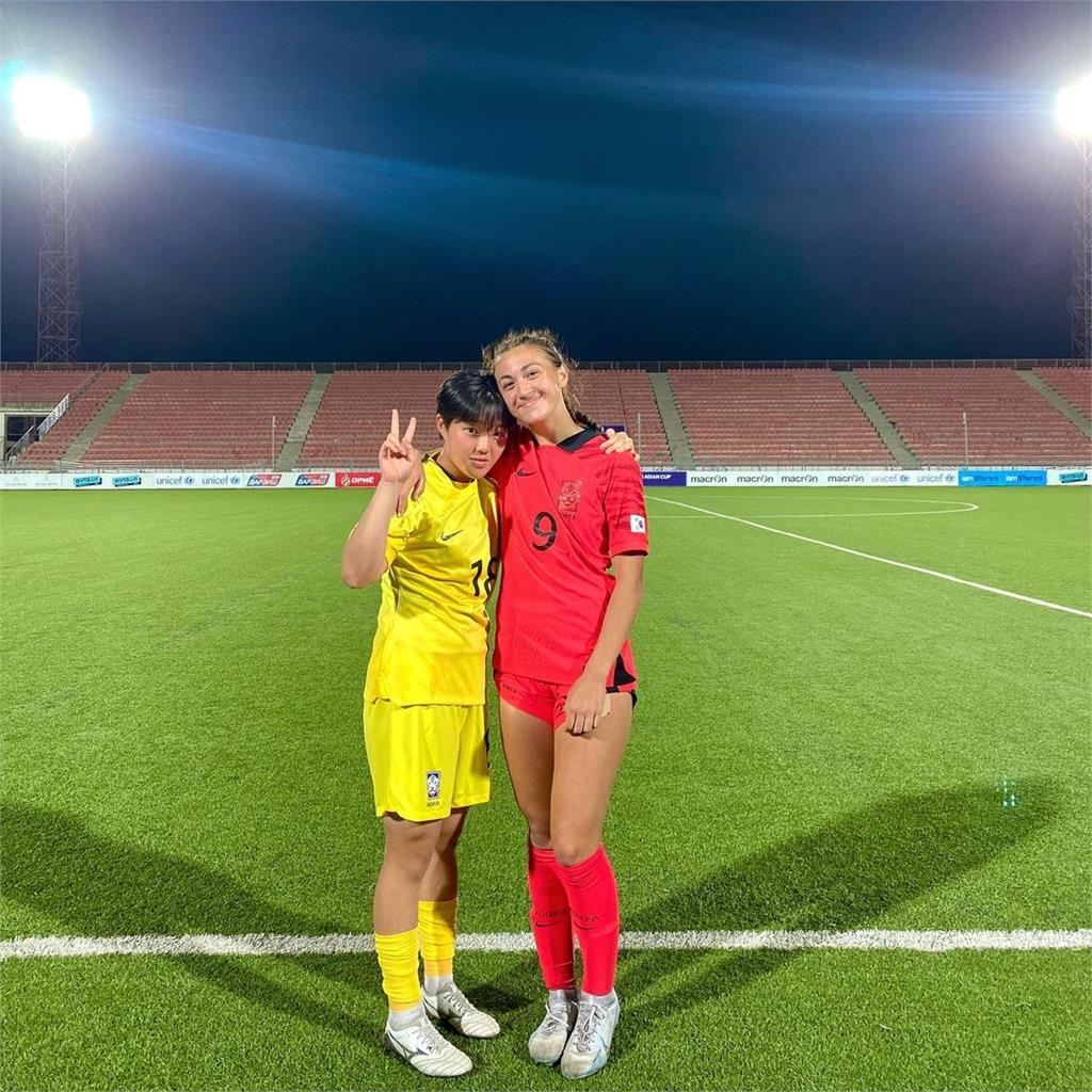 足球／美韓混血少女破紀錄！「超幼齒年紀」成世界盃最年輕上場球員