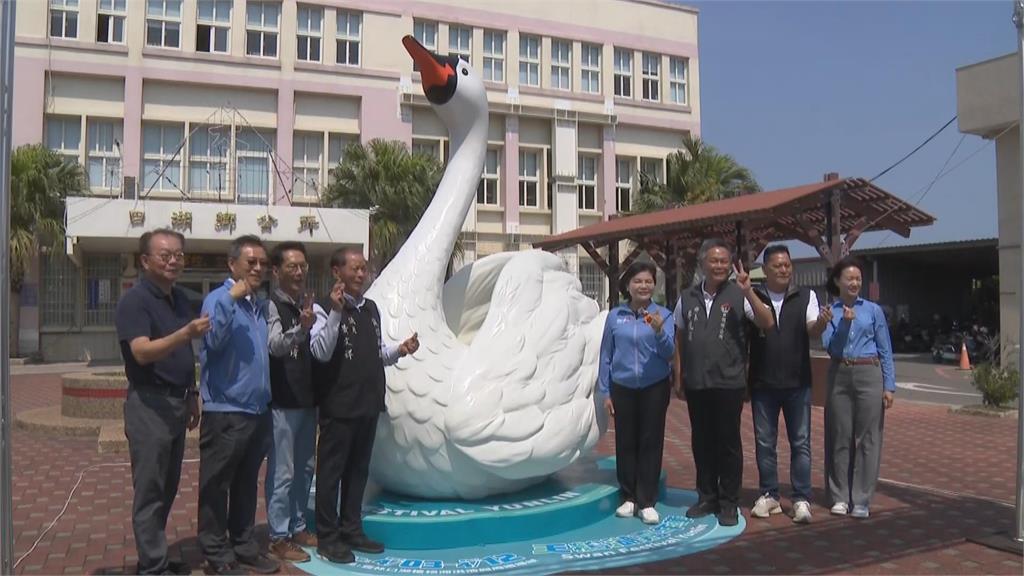 雲林天鵝湖嘉年華連假登場　3米高天鵝裝置藝術搶先曝光