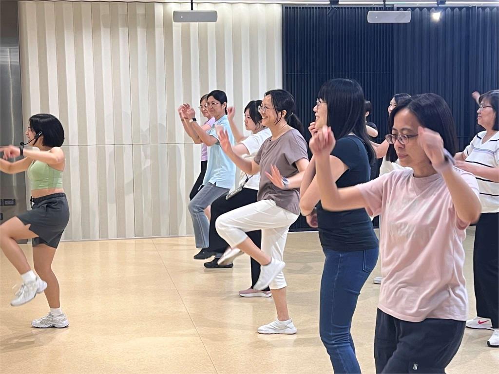 參加「美力運動計畫」變美麗!新北女性專屬運動課程