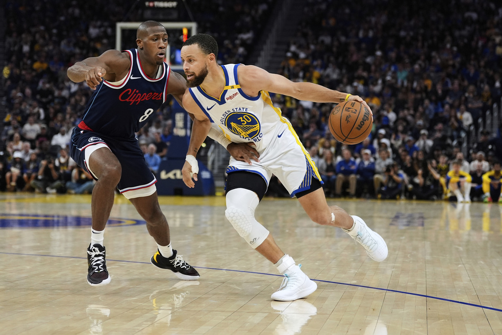 NBA(影)/柯瑞帶傷上陣轟36分還輸!勇士附加賽對戰灰熊爭取季後賽席次