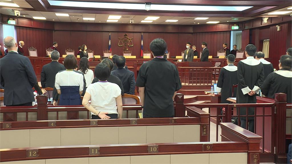 民進黨團聲請憲訴法釋憲案 藍白召開記者會轟大法官