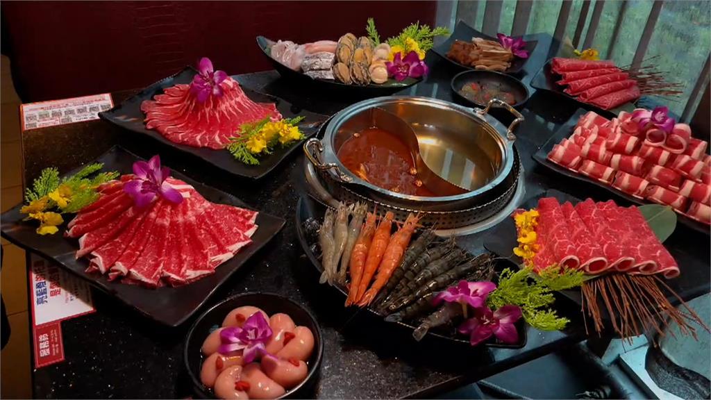 卡位看煙火迎跨年商機　台北信義區餐廳訂位滿