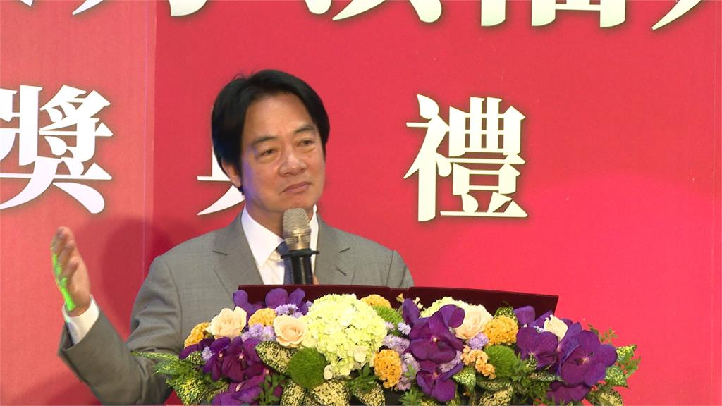 施振榮獲「東方領袖人物獎」！賴總統讚桃李滿天下　童子賢、張善政都來了