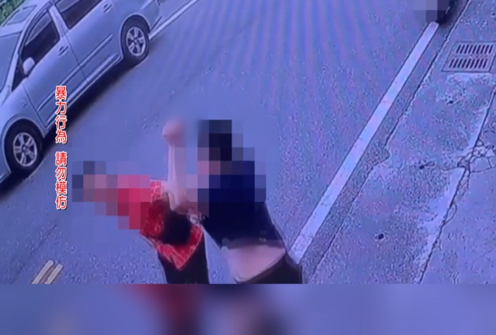 吸毒精神錯亂！　男子當街辱罵騎士還持美工刀傷人