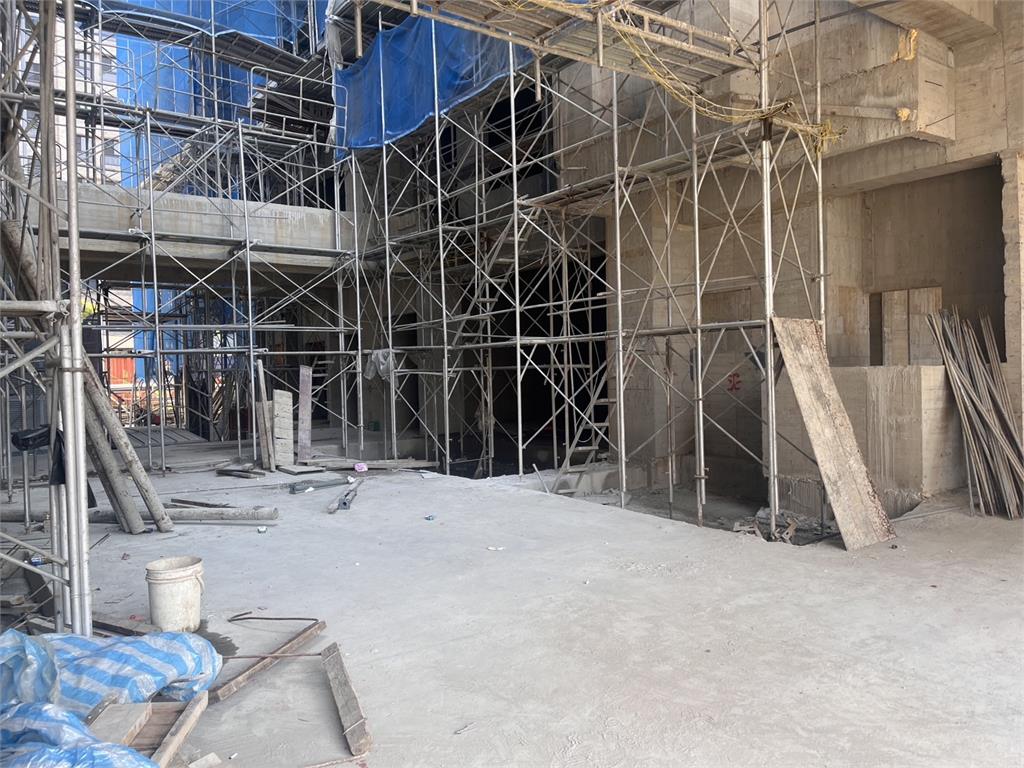 快新聞/二打一!新北淡水1建築工地發生鬥毆事件 傷者頭部受創急送醫治療