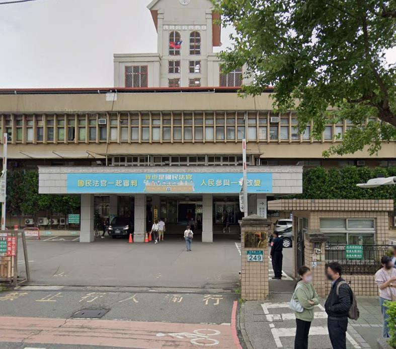 回家撞見嬌妻衣衫不整！尪怒告「躲房間內陌生男」性侵　她吐這句「綠爆反轉」