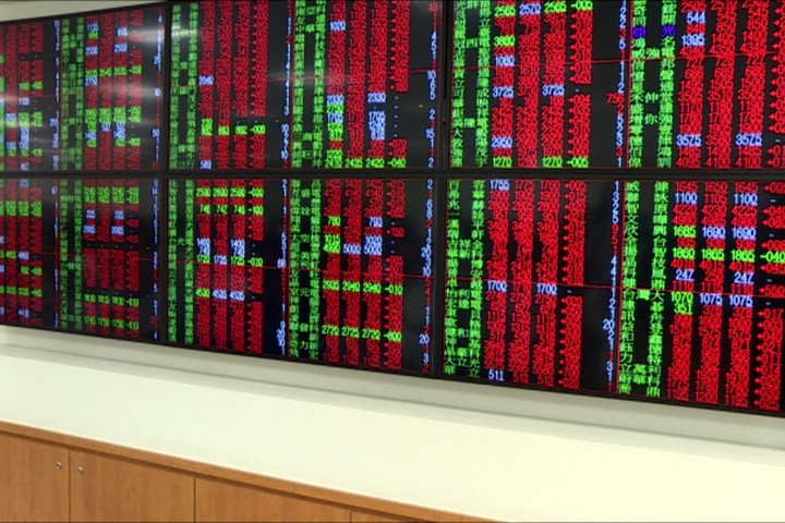 投資遇到大跌就想停損!他見「股市大反彈」超崩潰⋯網狂勸:刪APP