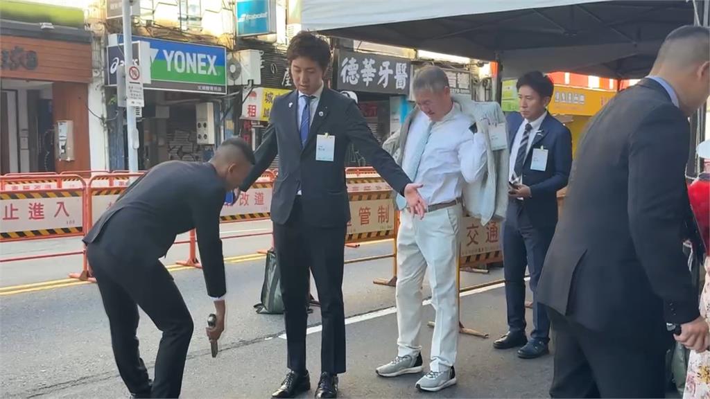 總統府頂樓「狙擊手」現身待命　雙十國慶高規格維安藍綠立委有感