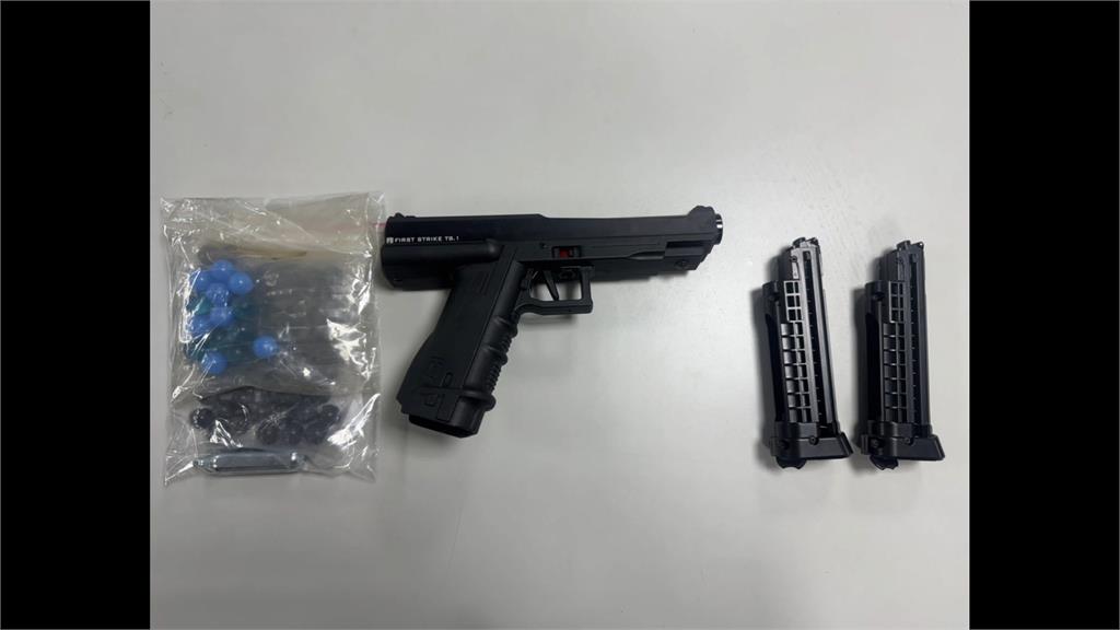 不滿被誤會當「小王」! 夫不聽解釋男竟憤而對空鳴槍