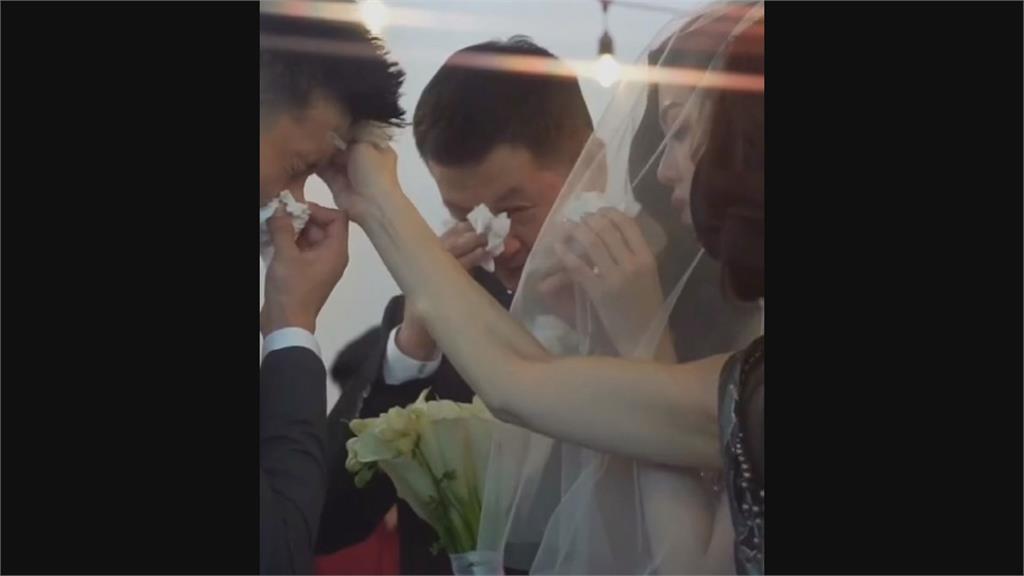 「不愛了還給我就好」 新加坡父婚禮致詞逼哭全網