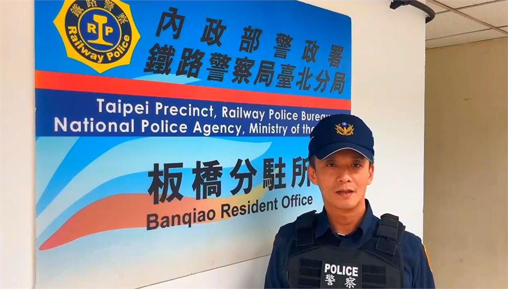 快新聞/板橋車站爆全武行!疑「不滿跺腳」掀波 2男子大打出手