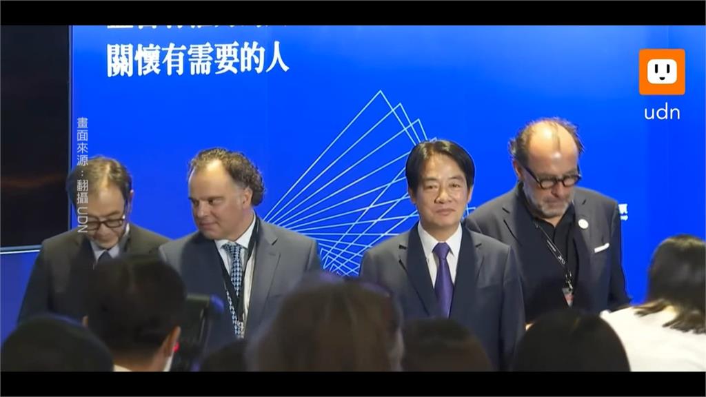 賴清德全英文致詞不看稿 侯友宜「台式英文」連翻譯也聽不懂