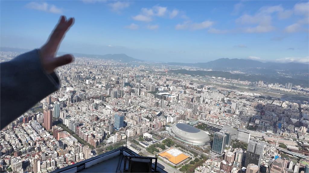 邀媒體體驗"霍諾德視角" 賈永婕:任內不再接受攀爬申請