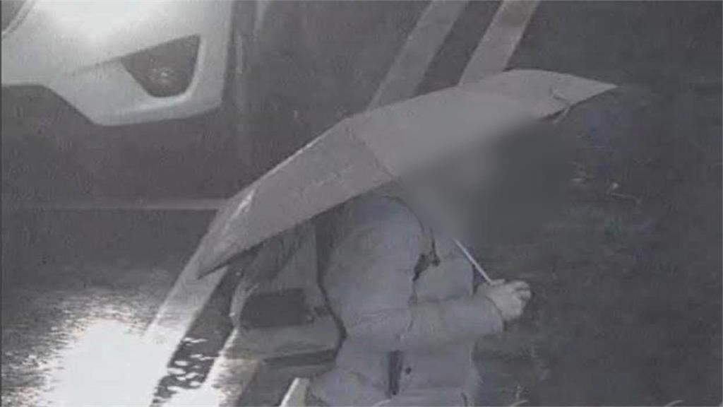 聯結車雨天打滑撞消防栓「炸出水柱」 釀路人1死1傷