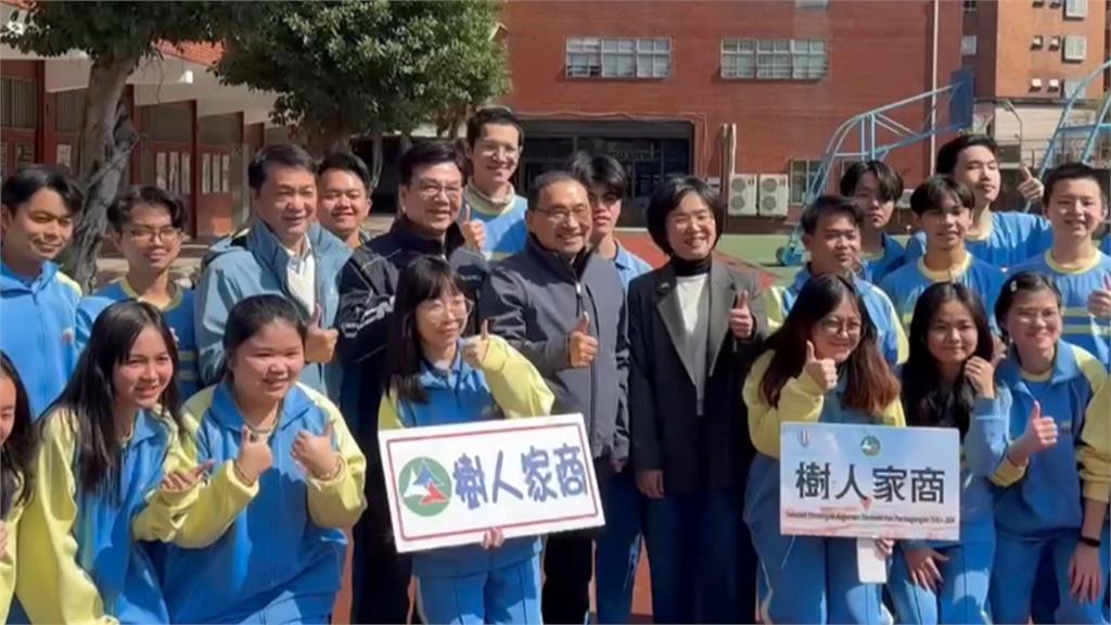 新北行動治理座談 2026「藍綠白熱門人選」到場別苗頭