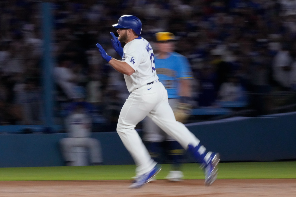 MLB(影)／在紀錄保持人面前開轟！蒙西超越卡洛斯成道奇球場全壘打王
