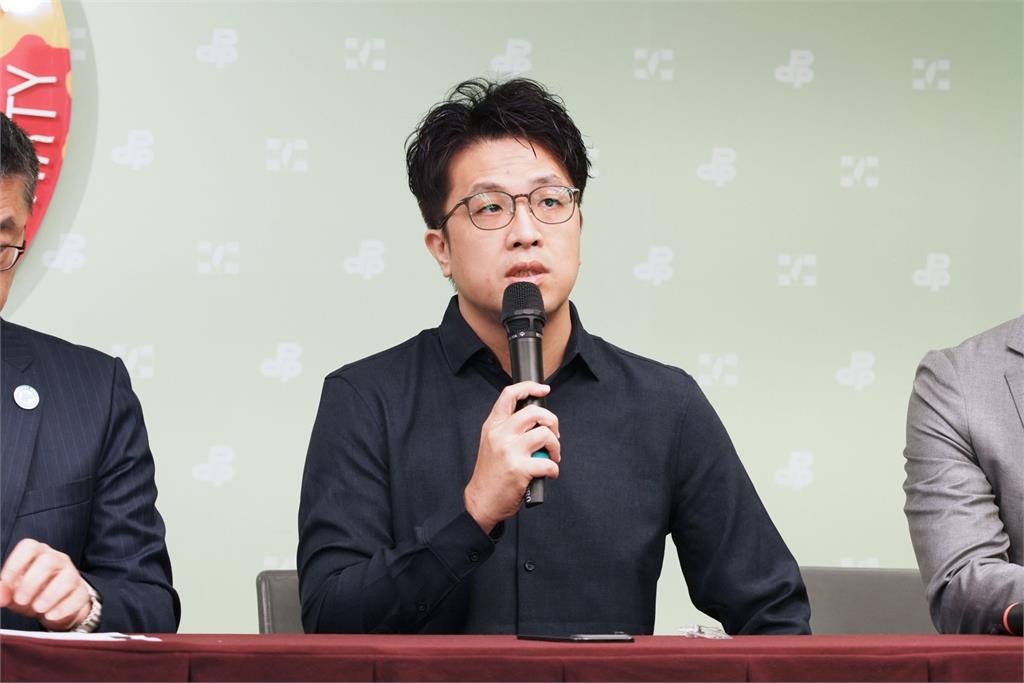 快新聞/民進黨國務青旗艦營暑假開跑!報名方式一次看 沈伯洋、吳沛憶來了