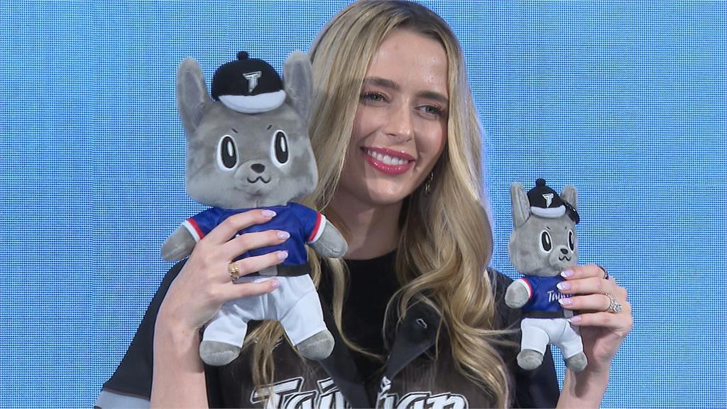 和「歐告」相見歡! 費嫂大啖台灣美食 最愛甜不辣