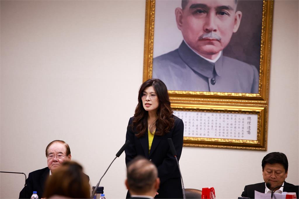 快新聞/不認親中?國共智庫論壇9年後重啟 鄭麗文笑了:藍營要當和平締造者