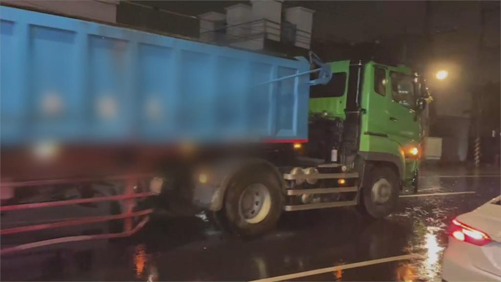 砂石車違規臨停紅線 騎士不慎撞上身亡
