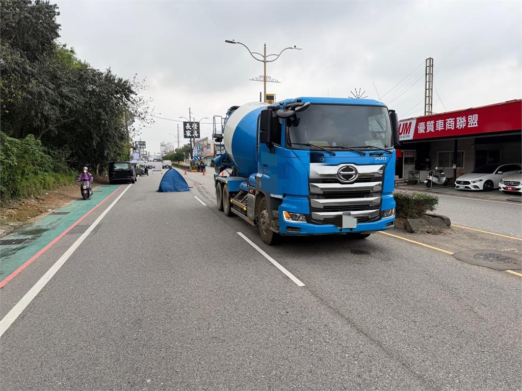 桃園外送員「身體斷2截」遭輾斃！遭傳事故前「超車比中指喪命？」家屬心碎回應了