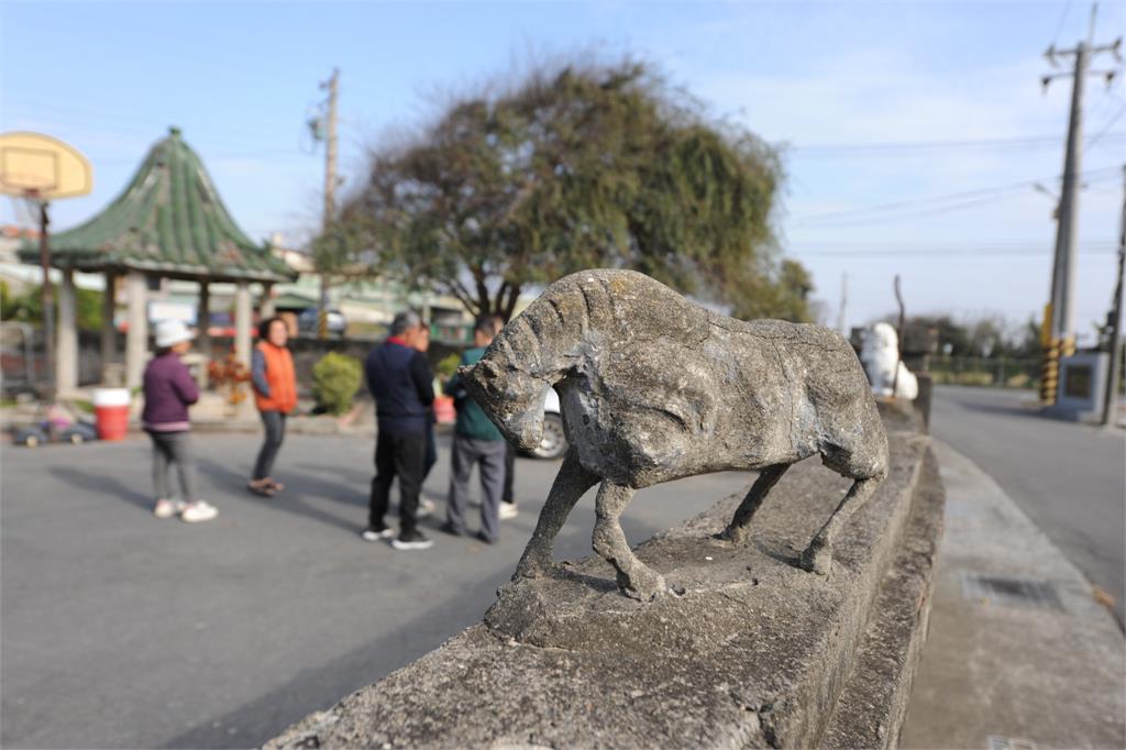 彰化「隱藏版龍虎塔」登新打卡點!43年歷史神似「高雄知名景點」屋主揭來由