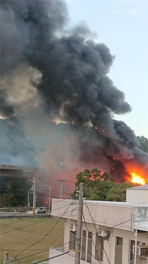 龜山冷媒工廠爆炸1死3傷 鄰近國1黑煙猛竄