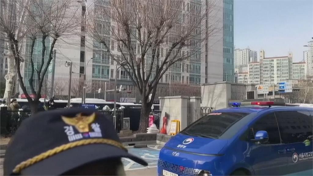 續押?尹錫悅羈押庭今召開 近7千支持者肉身擋車隊