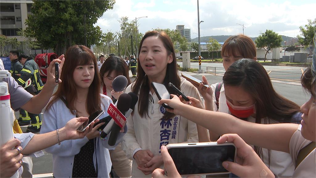 支持者遭藍營議員酸「蟑螂老鼠」　沈伯洋：真老鼠在大巨蛋