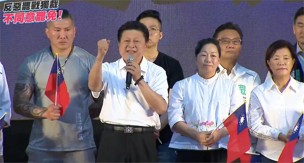 傅崐萁稱「沒空理答辯書」!見罷免理由大喊「無語問蒼天」遭網狂嗆:貶低民意