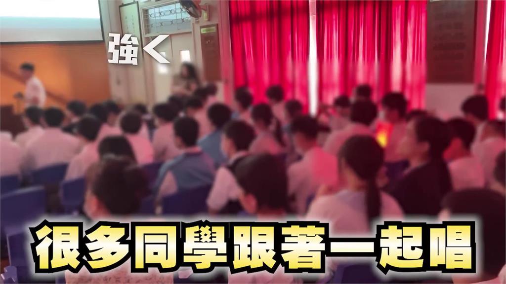 香港鋼琴家現身校園!演奏8首熱血動漫曲串燒 「師生大聲合唱」嗨翻全場