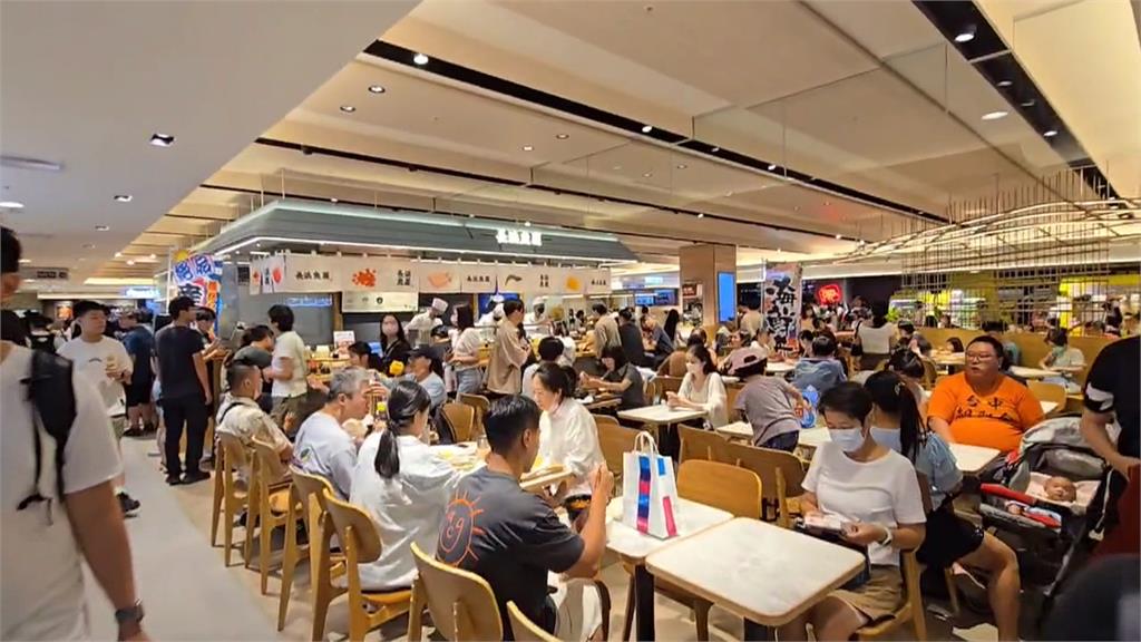 睽違226天！新光三越中港店復業　趕上連假+週年慶