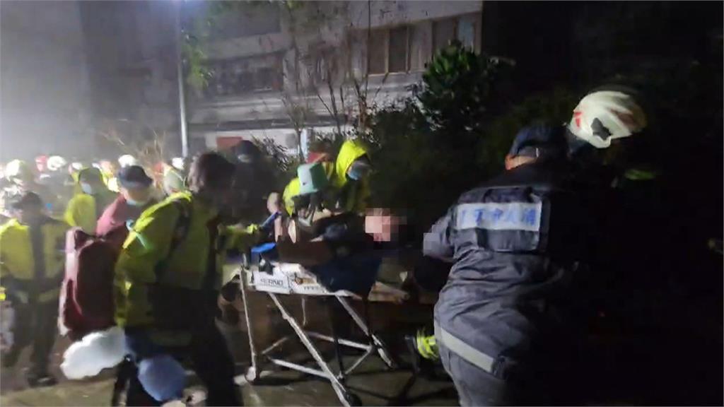 41歲勇消詹能傑三進火場殉職 "摘面罩"捨身救人