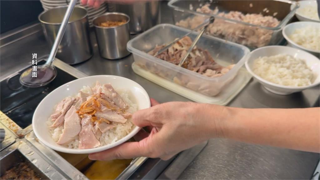阿宏師火雞肉飯週六晚間失火！　「吃飯皇帝大」顧客逃生不忘整碗外帶