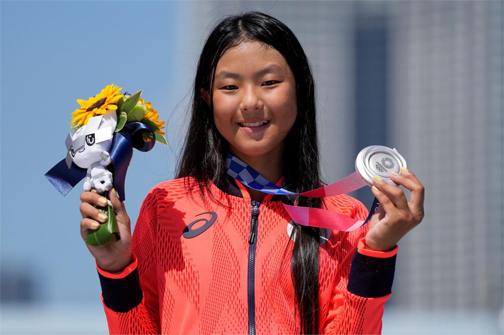 東奧／滑板銀牌創本屆最年輕奪牌紀錄　12歲小選手「人如其名」超酷