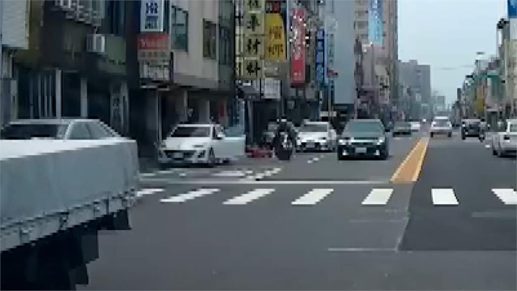 彰化男偷開車出門連撞三汽機車 釀七人送醫、險波及大甲媽香客