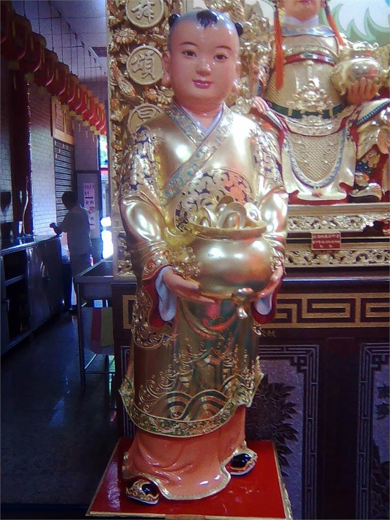 瑤池金母示現金童！命理老師1年後竟喜獲麟兒　背後原因曝