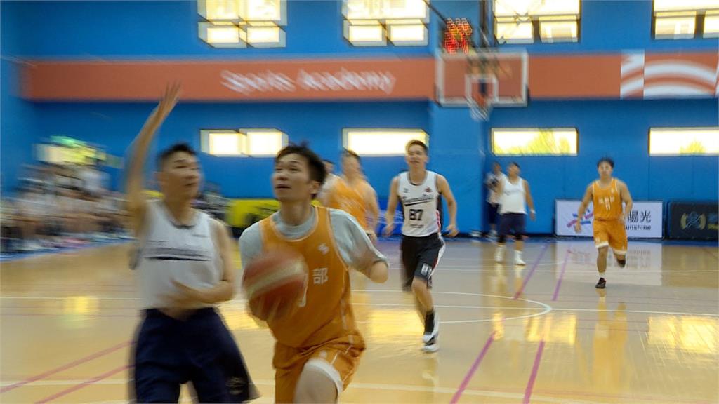 率運動部比籃球賽獲勝！　李洋自評60分：都投不好