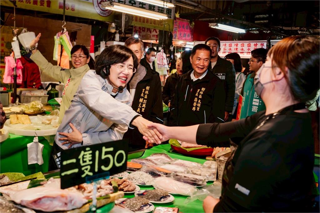 快新聞／鶯歌人照過來！「七喜春來」樹林秒殺　蘇巧慧18日再發「台灣尚勇」春聯