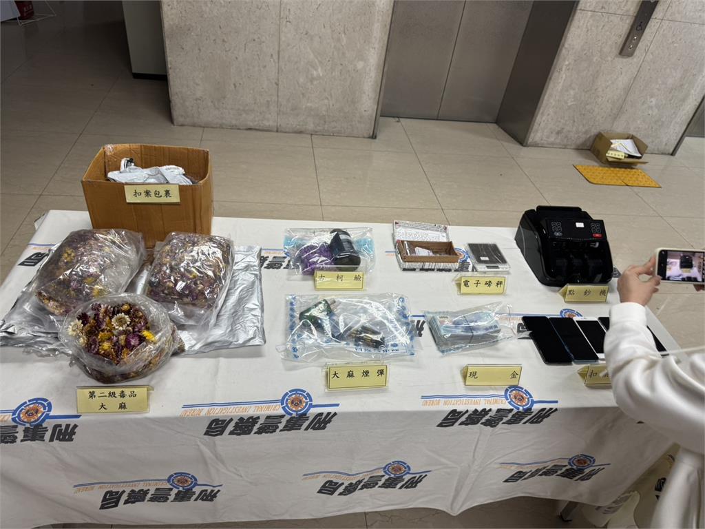 乾燥花夾藏大麻走私來台　不法份子招募移工躲查緝
