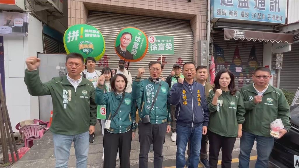 趙少康屏東趕場造勢喊與侯分進合擊　柯盈恆春造勢砲打藍綠