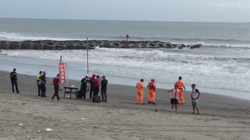 黃金海岸溺水事件! 3國小畢業生戲水遇漲潮1人落水失蹤