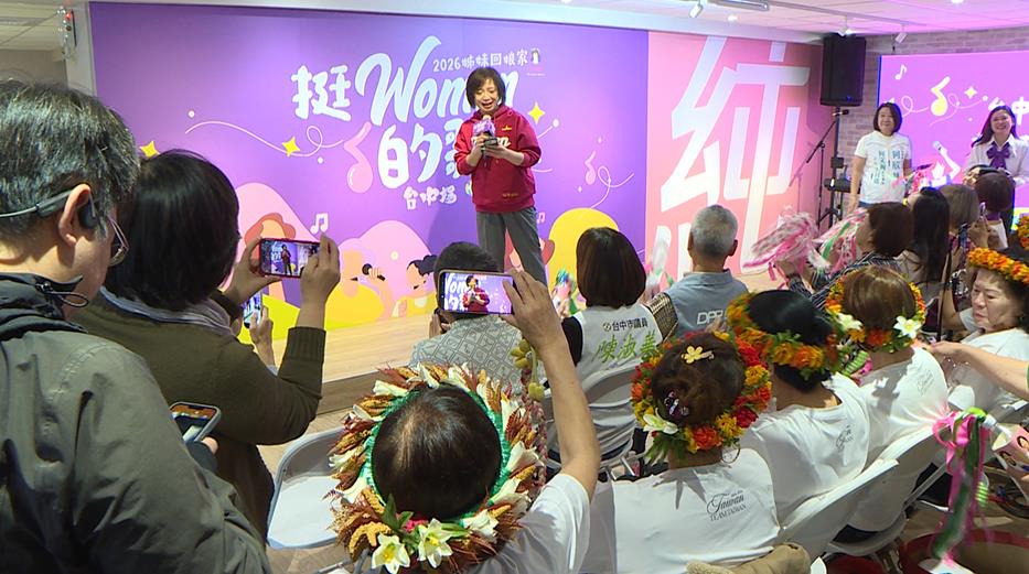 「挺WOMEN」女力爆發　何欣純自曝內參民調年輕人挺我