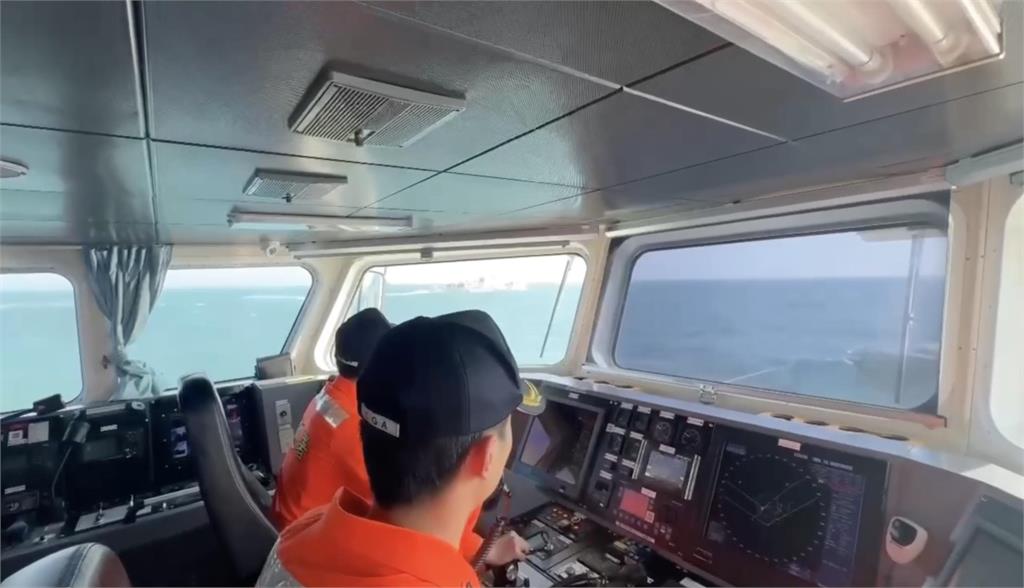 快新聞／又來挑釁！中國海警船惡劣海象硬闖金門　海巡署霸氣驅離：主權寸步不讓