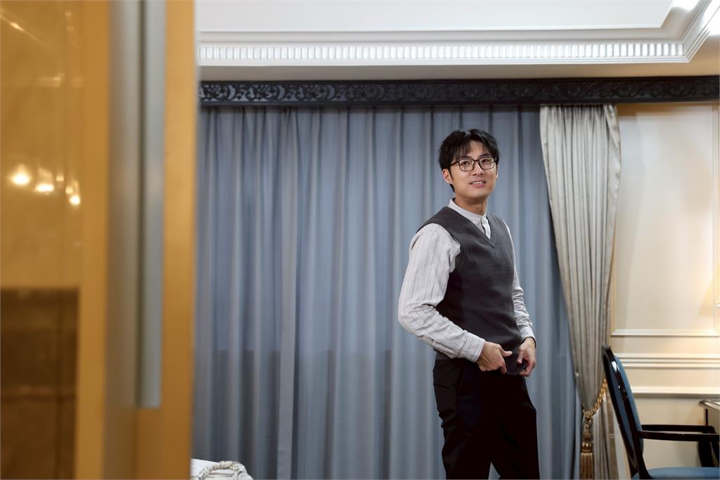 《豆腐媽媽》李運慶黑化當渣男 王晴首次性感出擊直呼超害羞