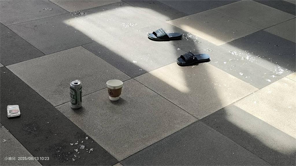 快新聞/又鬧事!基隆車站街友咆哮砸稀飯 恐嚇站務員「滅你全家」遭壓制