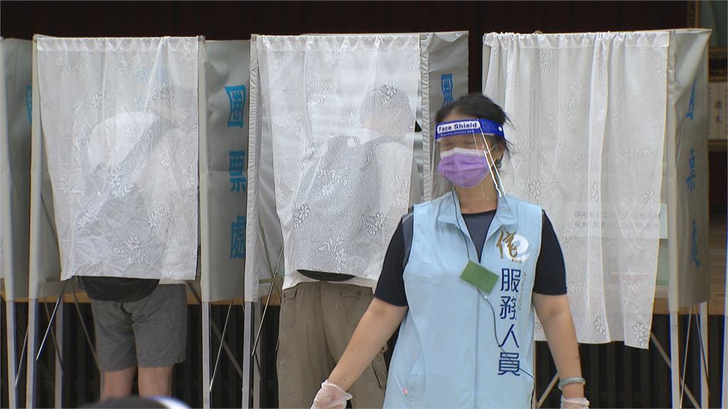 1126投票倒數「近7萬人不能投」 醫憂確診者為了投票「乾脆不驗了」