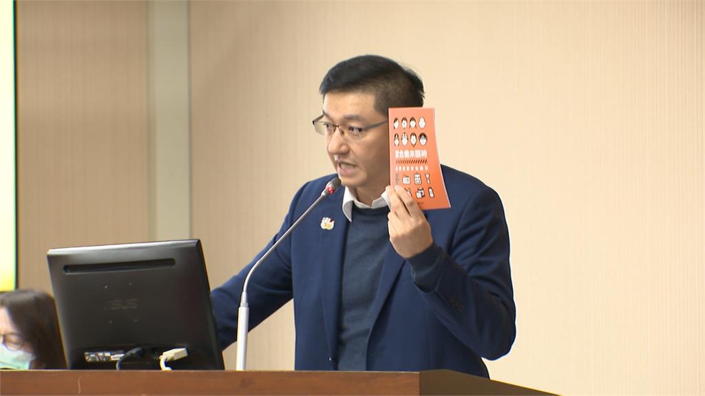 張文案憂"模仿效應" 劉世芳:農曆年前提高見警率