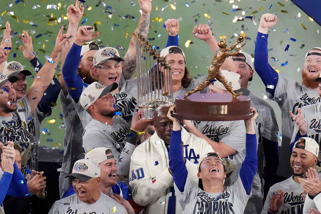 MLB(影)／道奇延長賽11局5:4逆轉勝奪冠！　山本由伸獲世界大賽MVP